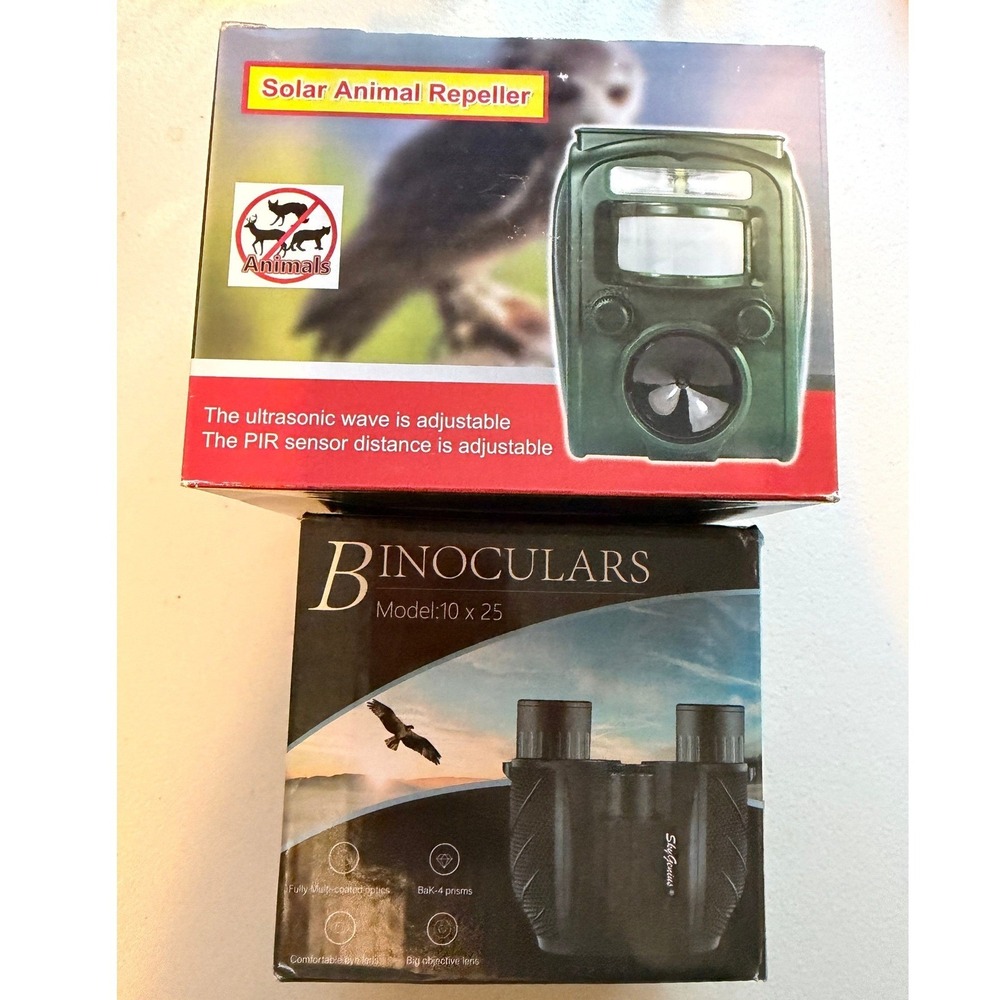 SkyGenius 10x25 Binoculars & Solar Ultrasonic Animal Repeller‎ Outdoor Bundle